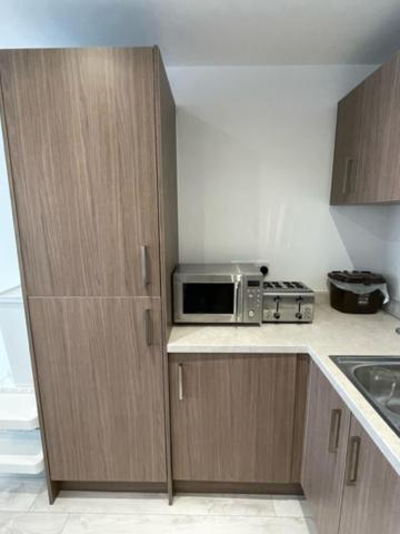 Superb 1 Bed - 3 Min To Tram - Free On Site Parking - Sleeps 3 Apartamento Manchester